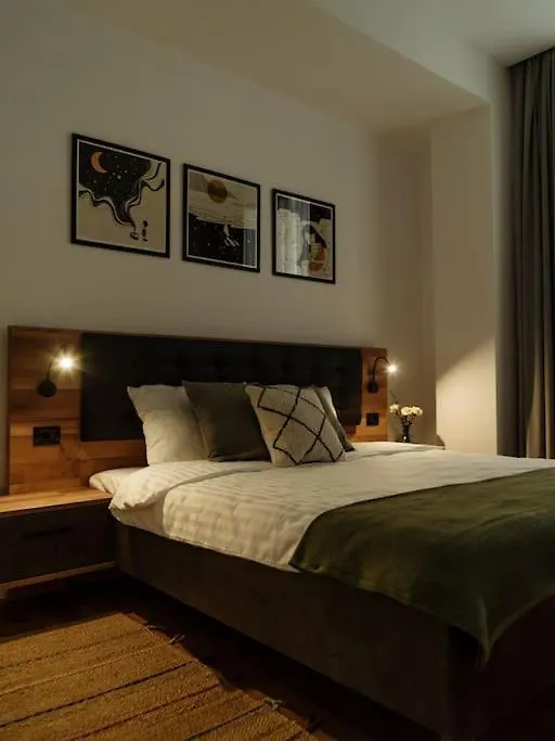 Central 1 Apartment - New Building & Parking Bucharest