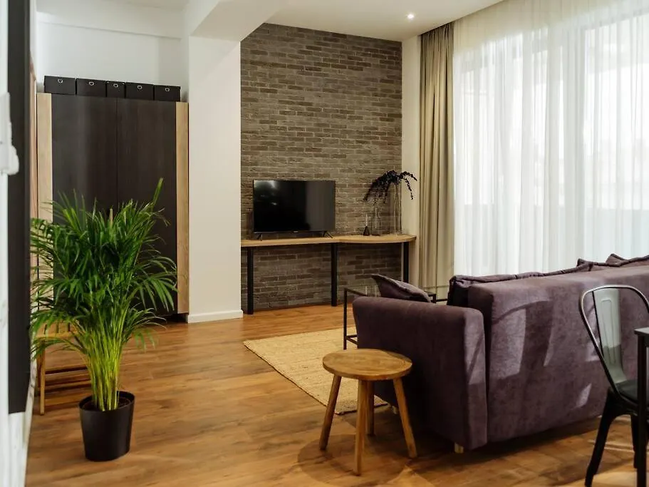 Central 1 Apartment - New Building & Parking Βουκουρέστι